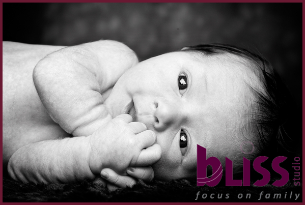 newborn-family-portraits